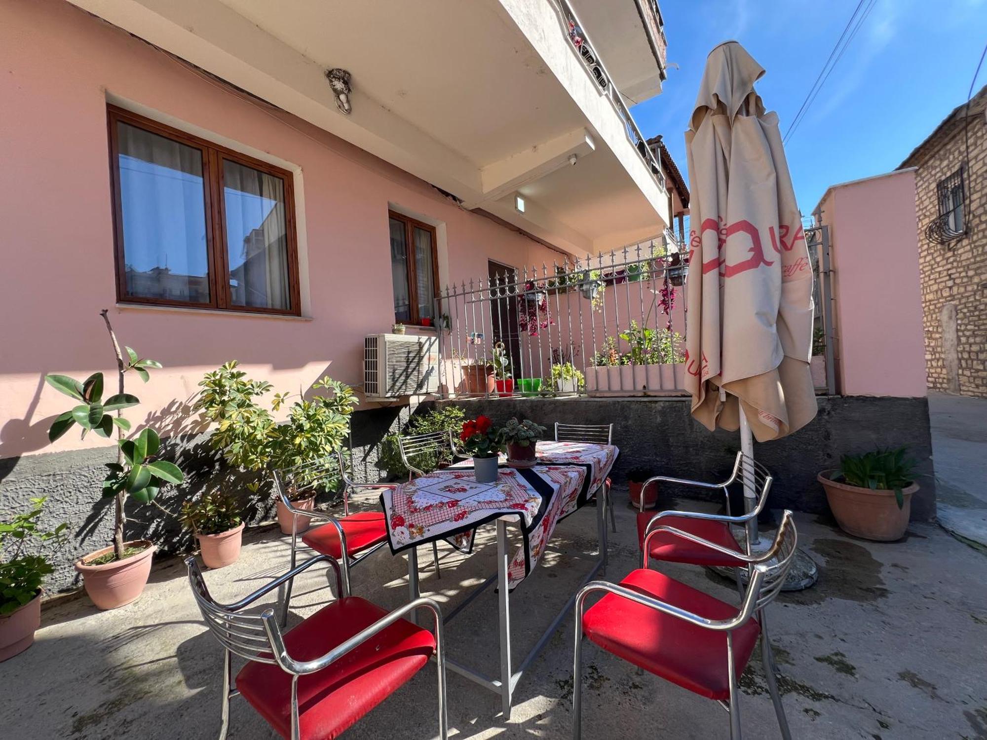 Villa Ensalv Berat - Apartment - Room - Penthouse Экстерьер фото