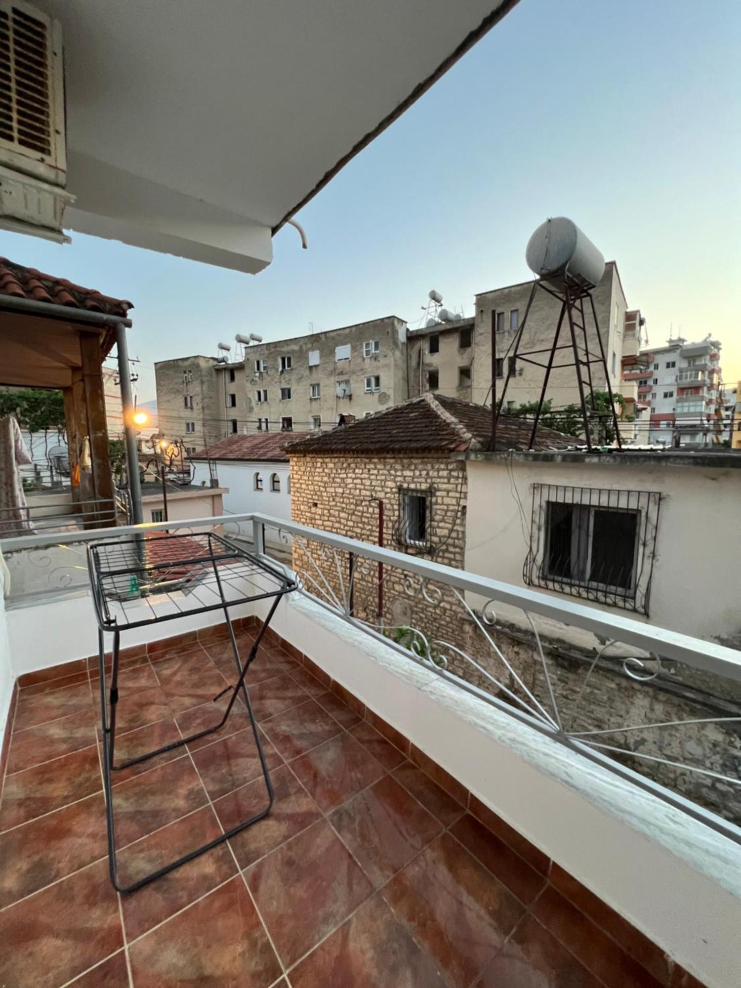 Villa Ensalv Berat - Apartment - Room - Penthouse Экстерьер фото