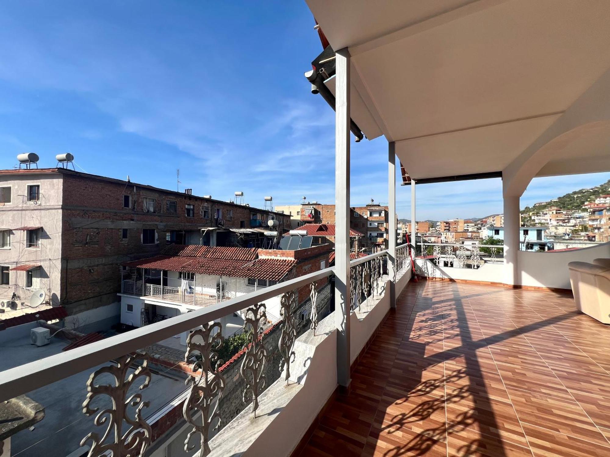 Villa Ensalv Berat - Apartment - Room - Penthouse Экстерьер фото