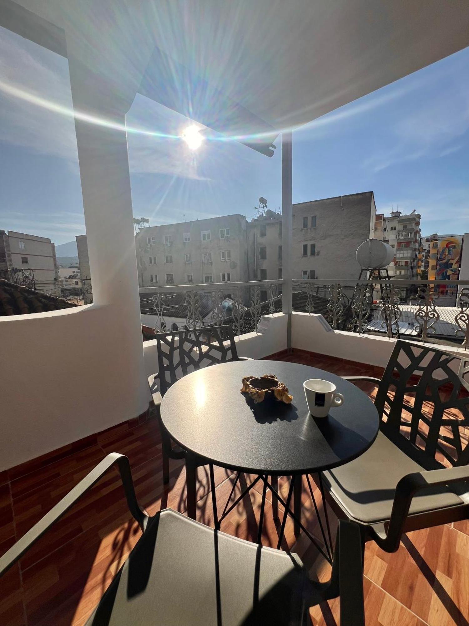 Villa Ensalv Berat - Apartment - Room - Penthouse Экстерьер фото